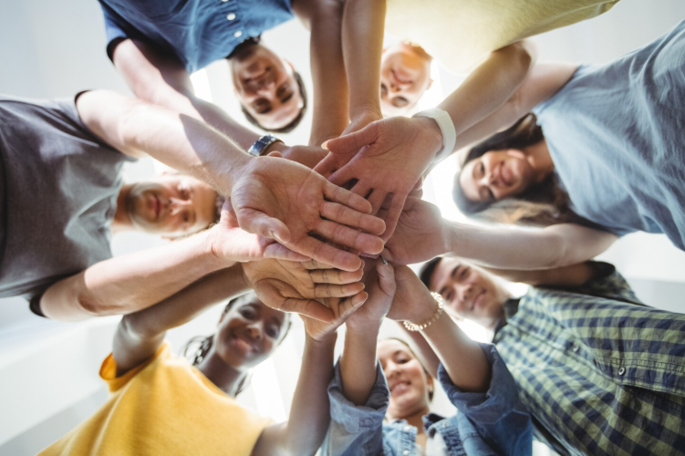 Collaborations avec des associations et acteurs du territoire